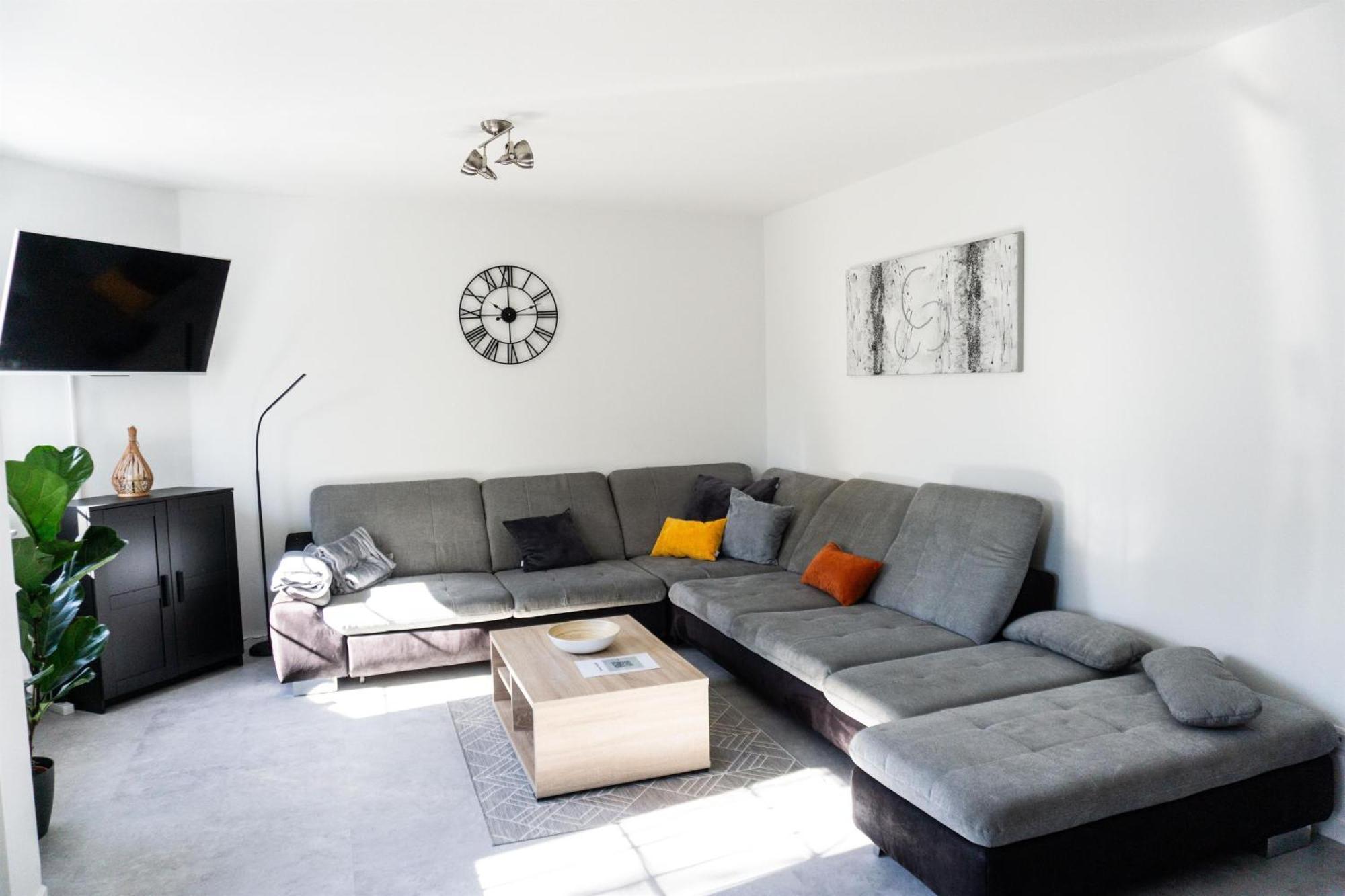 Ferienwohnung Leni ライヴェン エクステリア 写真